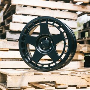 fifteen52 TURBOMAC 18x8.5 30 5x114.3 Asphalt Black