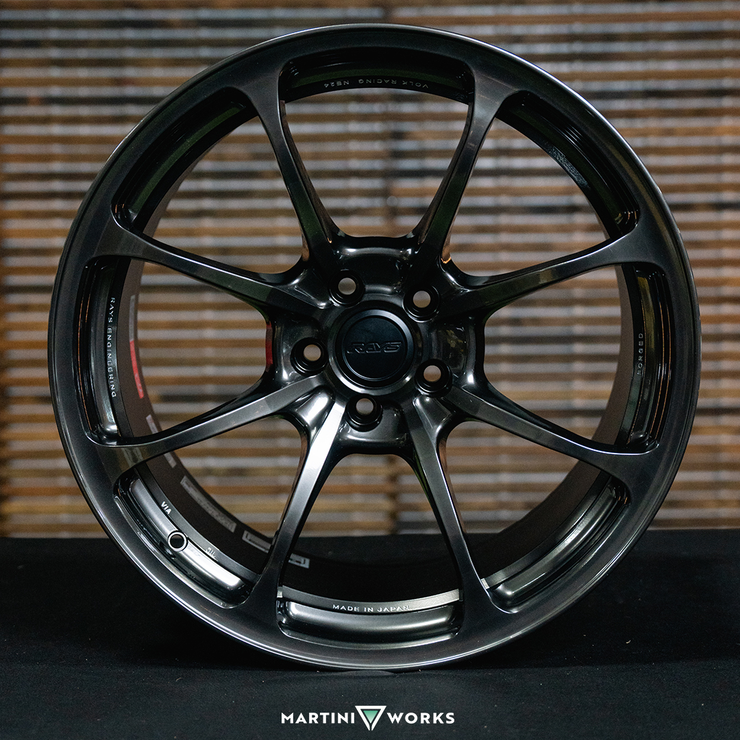 Volk Racing NE24 18x10.5 ET30 5-112 SHINING BLACK METAL WKNAC30MHM