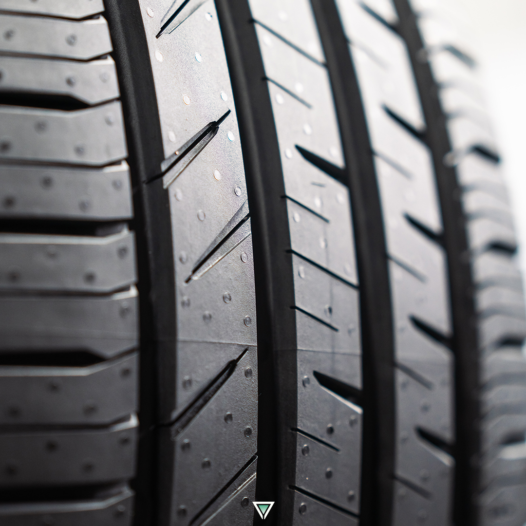 TOYO PROXES SPORT AS+ 235/40/R17 94W | MartiniWorks